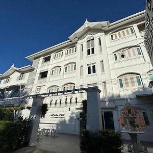 Nidhra Lanna Hotel Chiang Mai